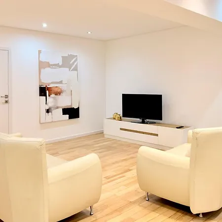 Mouzinho Living Centro & Mar Apartment *
